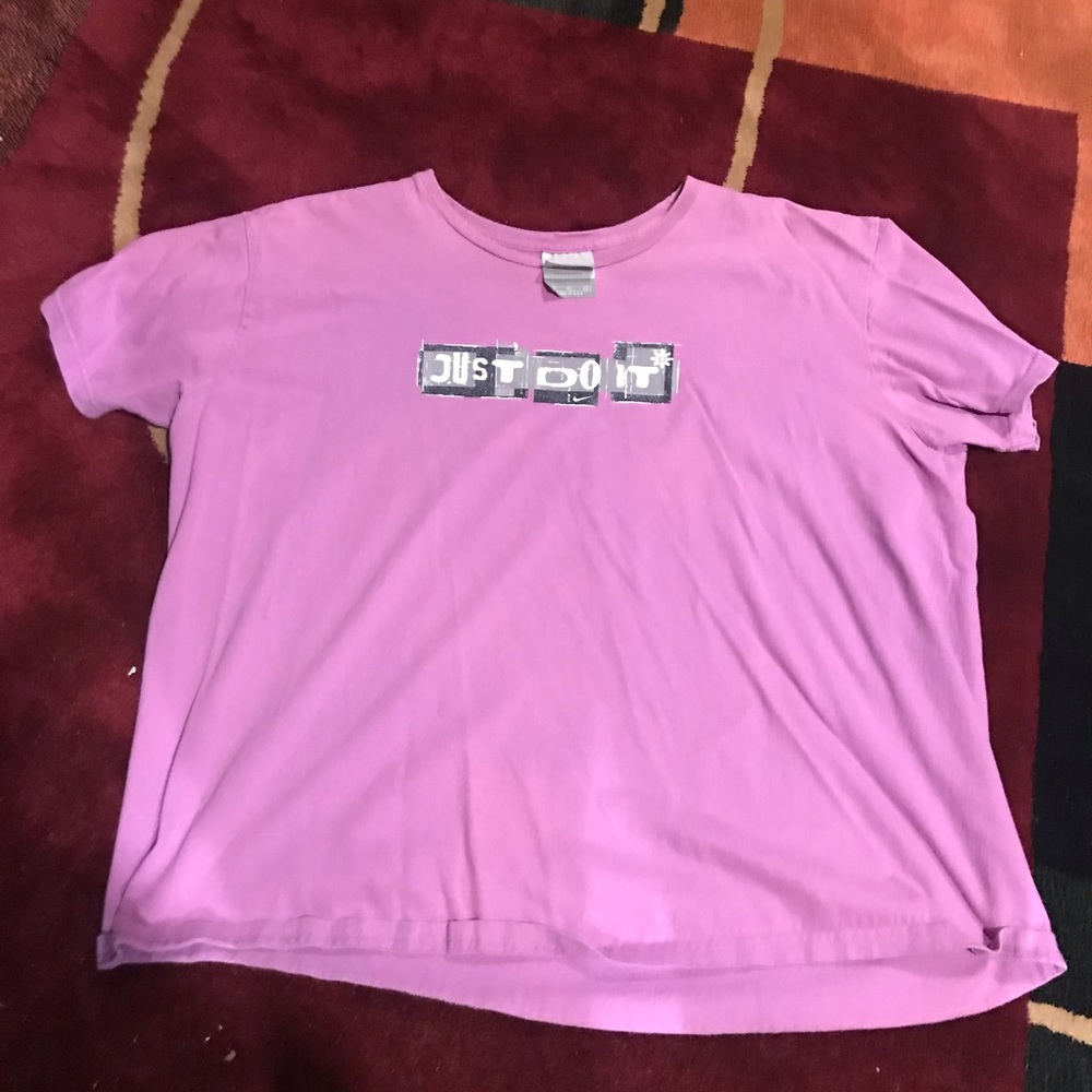 Nike T-shirt